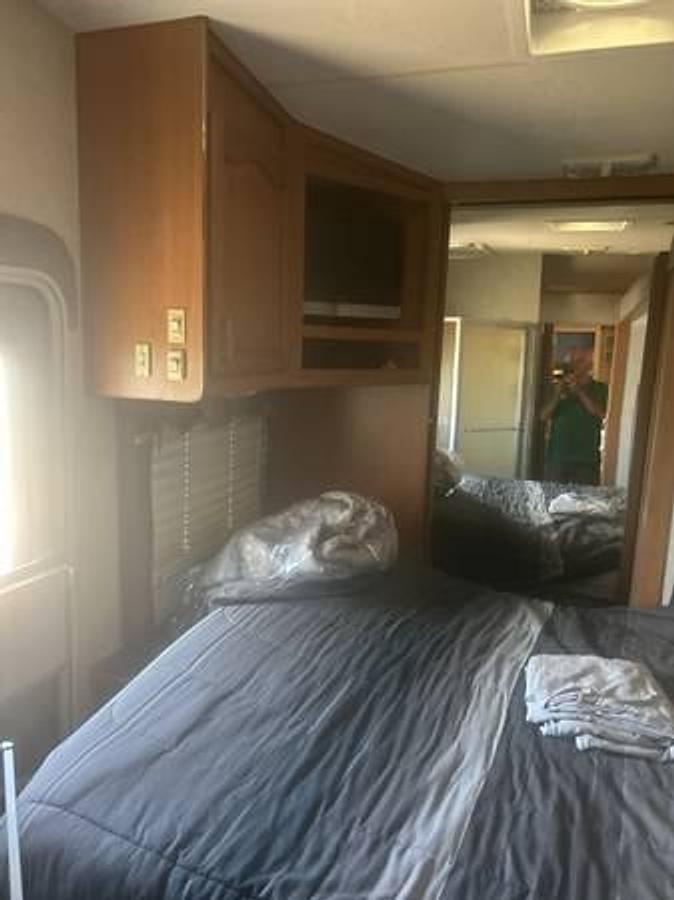 Used 2000 Fleetwood Quantum Fifth Wheel