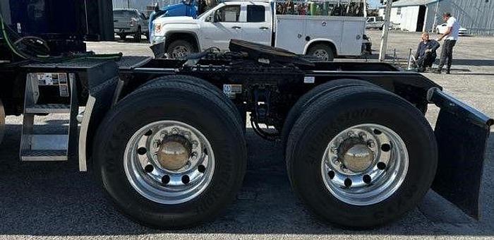 Used 2022 KENWORTH T680