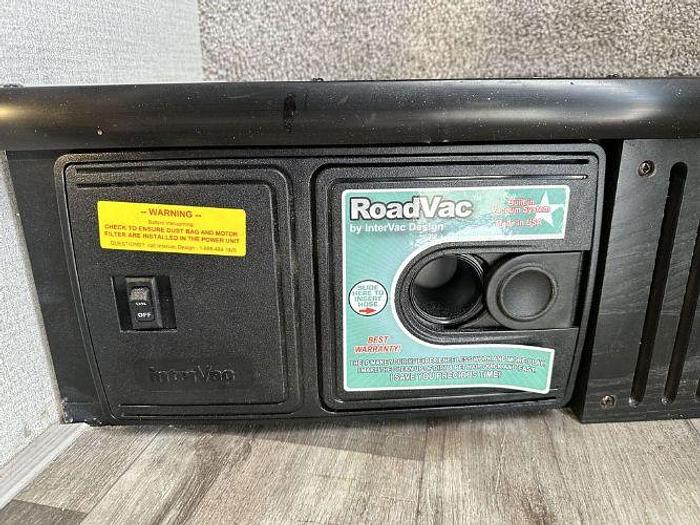 Used 2023 Keystone Montana High Country 295RL