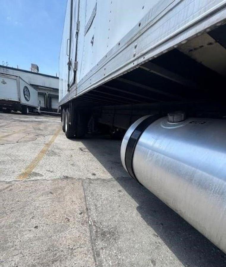 Used 2016 Freightliner M2 Box Truck