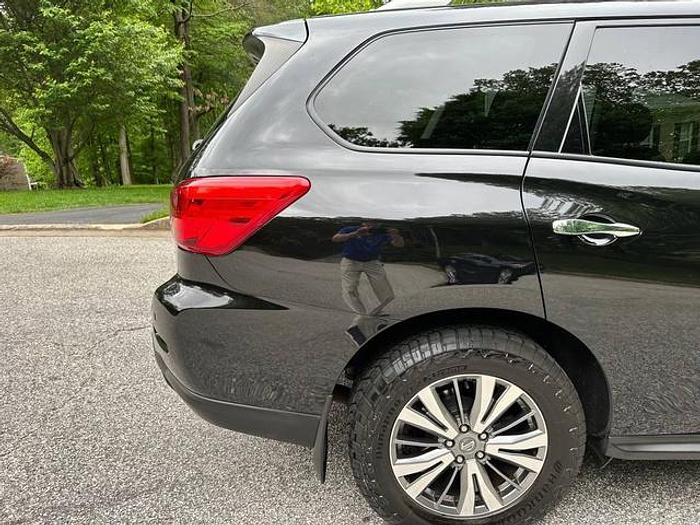 Used 2019 Nissan Pathfinder SV