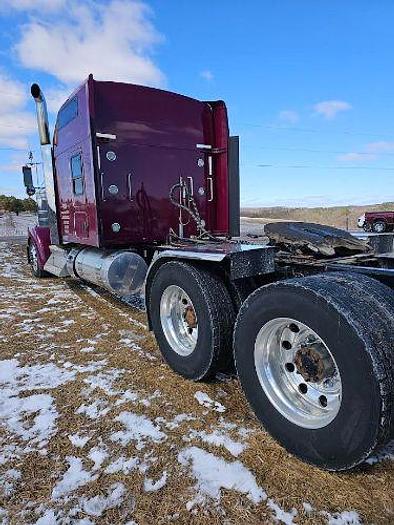 Used 2020 KENWORTH W900L
