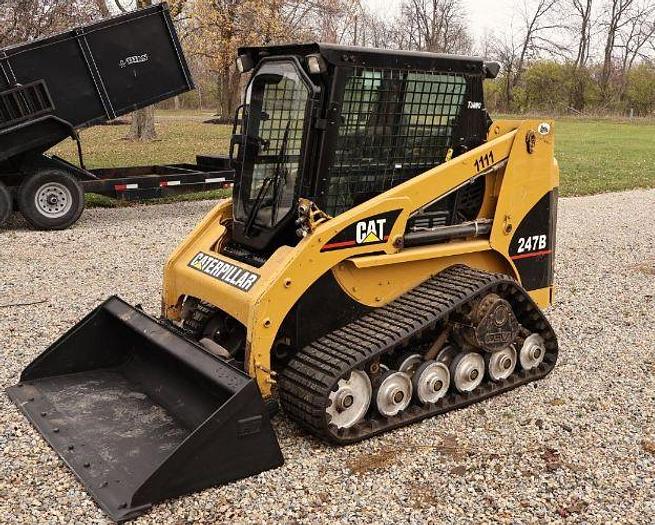 Used 2005 CATERPILLAR 247B