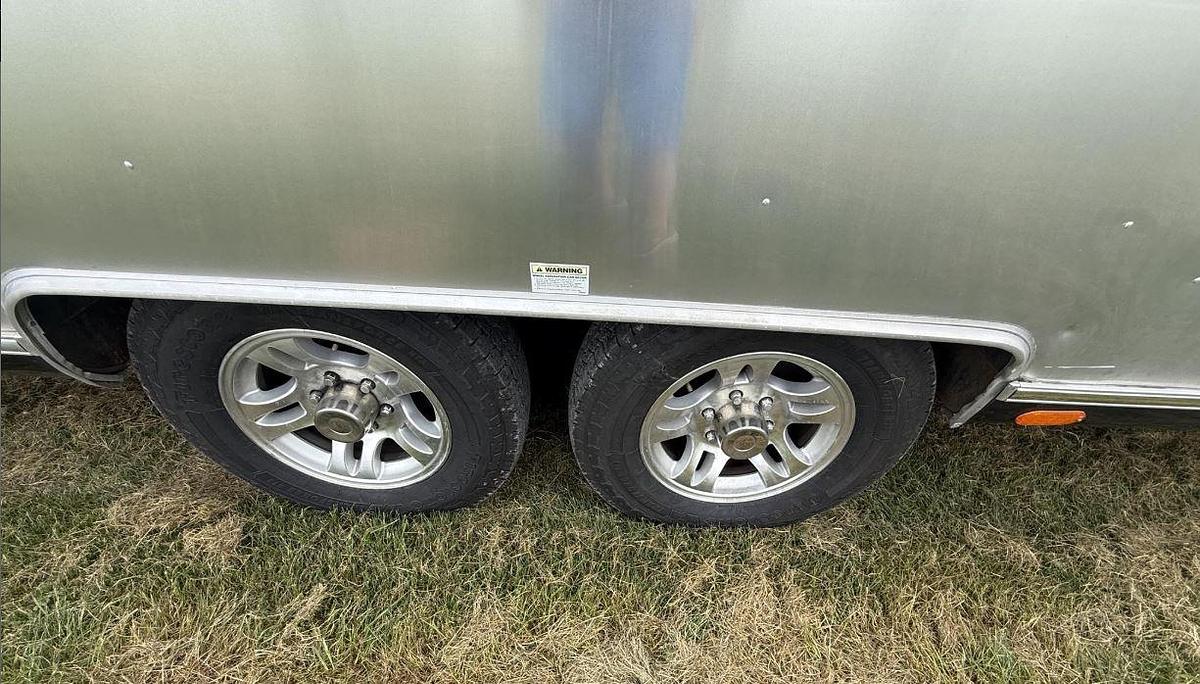 Used 2018 Airstream Classic 33FB