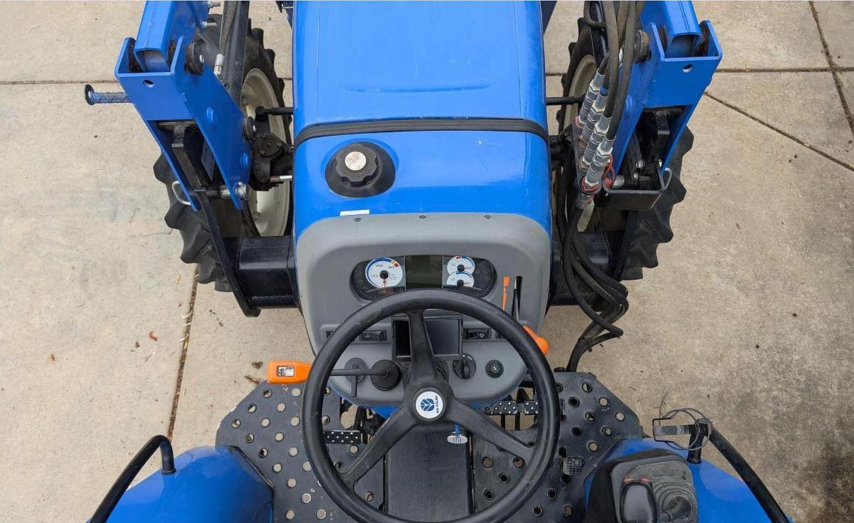 Used 2015 New Holland Workmaster 60