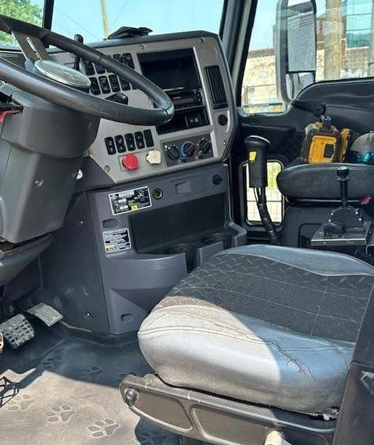 Used 2012 MACK GRANITE GU713 Dump Truck