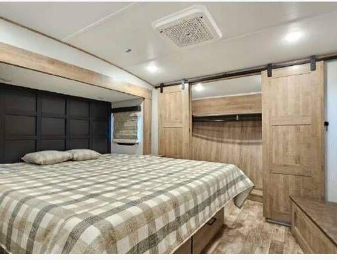 Used 2022 Keystone Acadia 3660rl