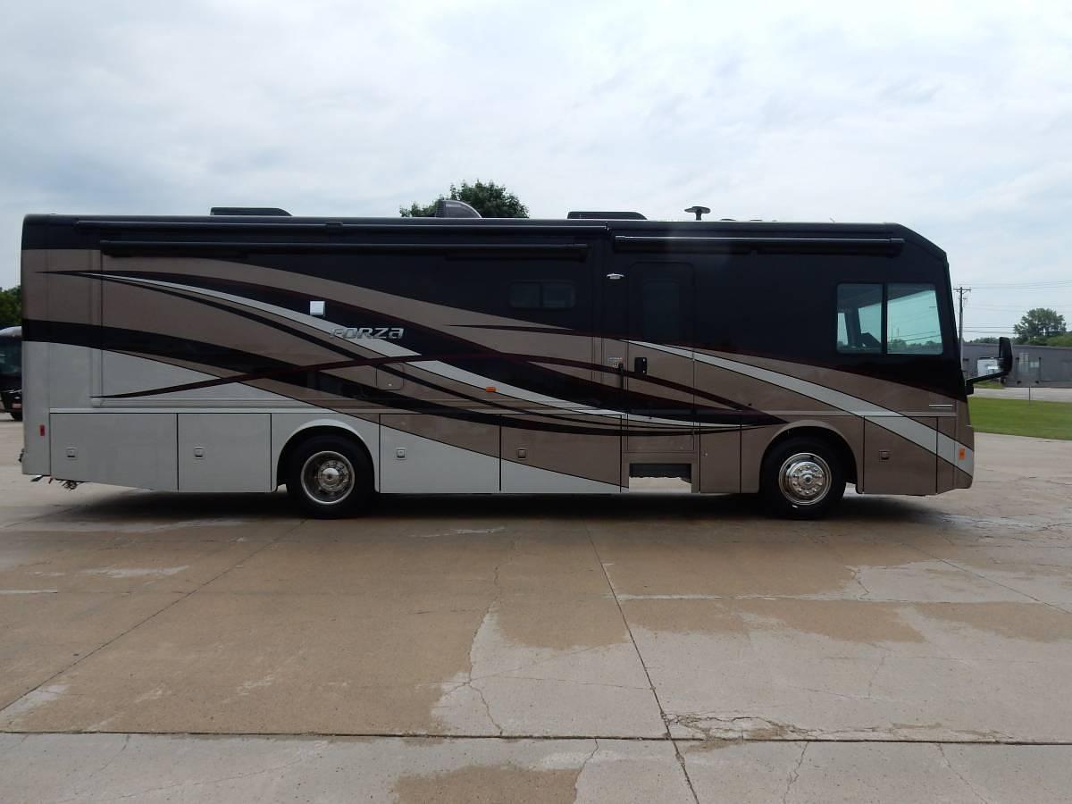 Used 2018 Winnebago Forza 34T