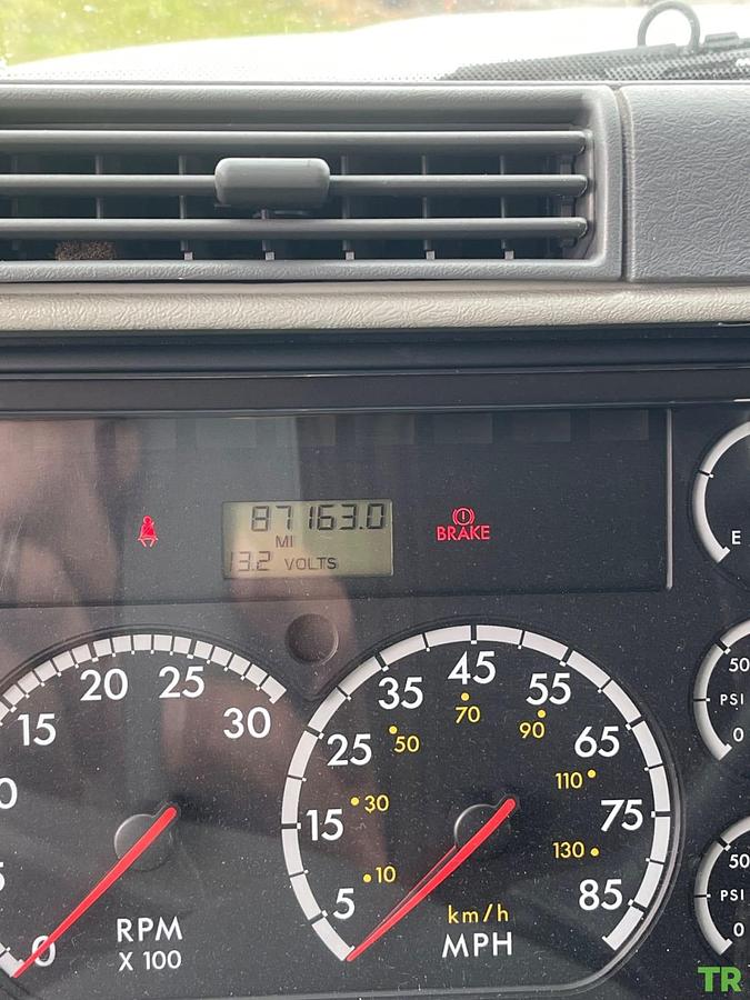Used 2005 Freightliner Renegade