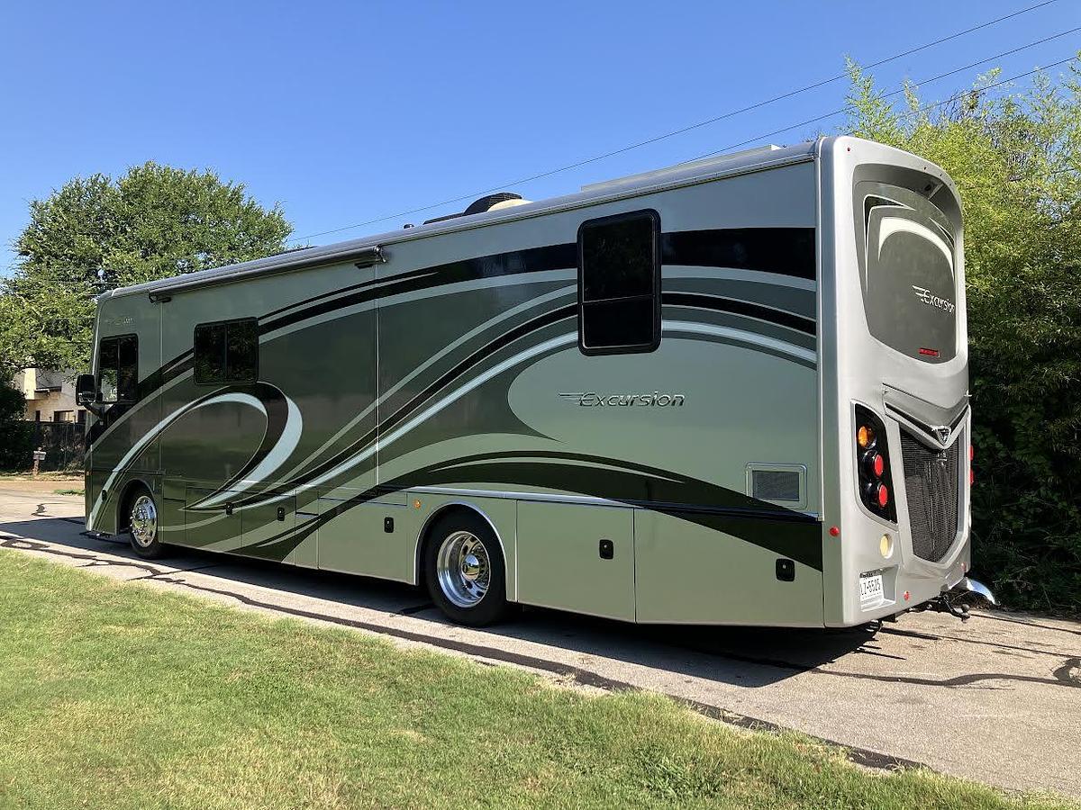 Used 2013 Fleetwood Excursion 33A Class A Motorhome