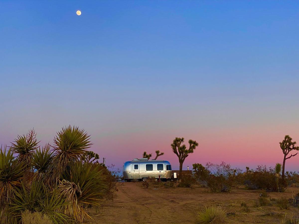 Used 2021 Airstream Caravel 22FB