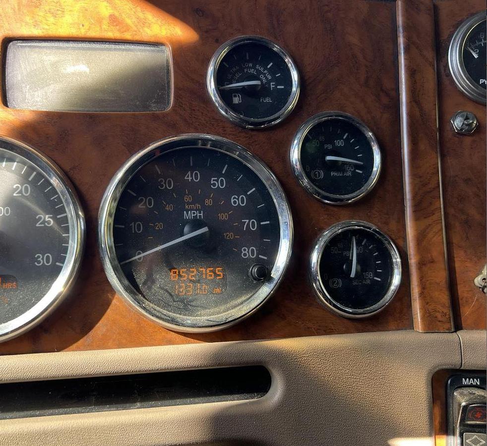 Used 2009 Peterbilt 389