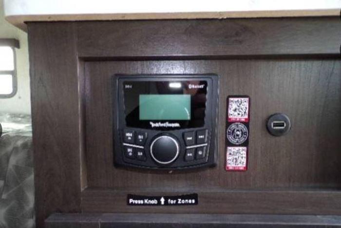 Used 2022 Grand Design Momentum 29G