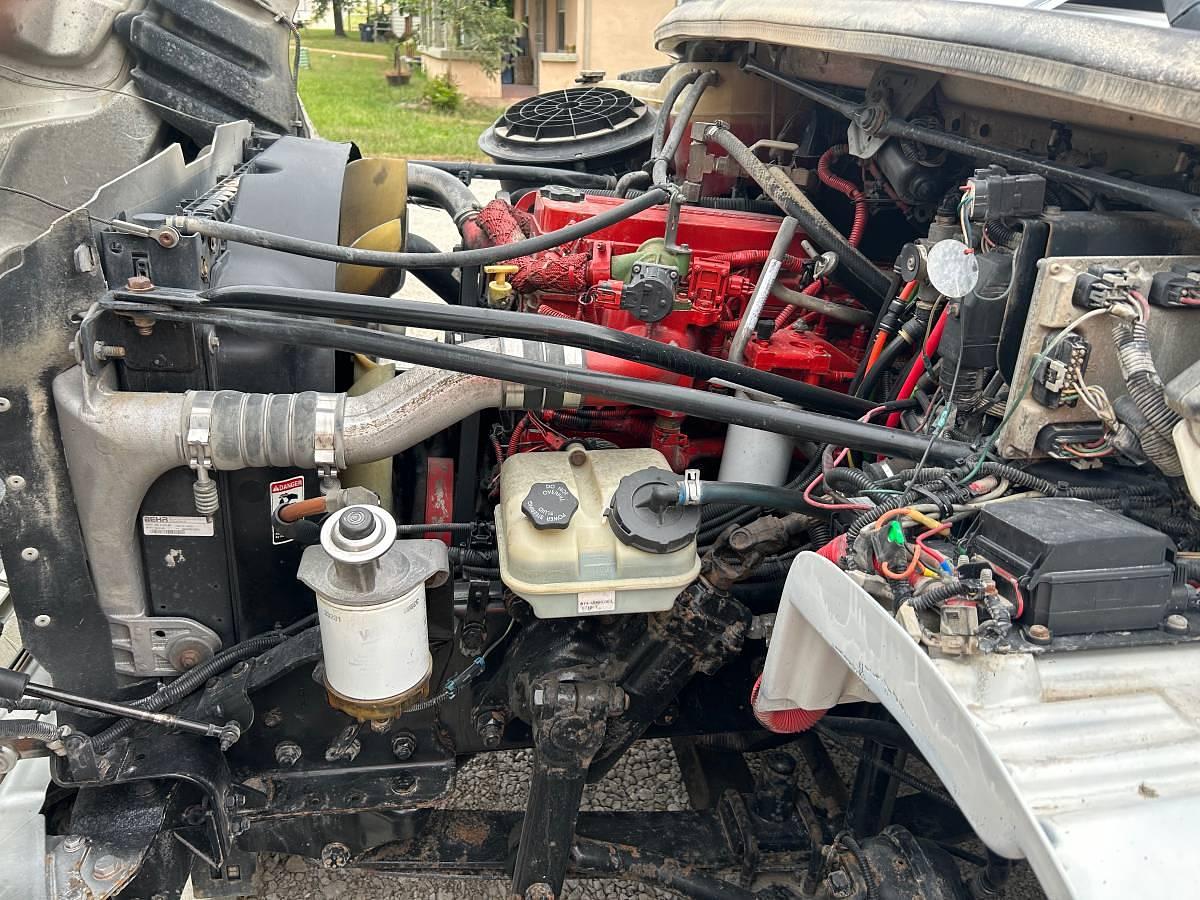 Used 2008 Freightliner M2 Box Truck