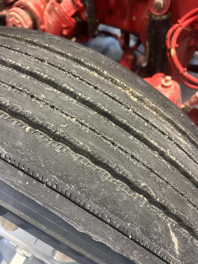 Used 2019 Kenworth W900
