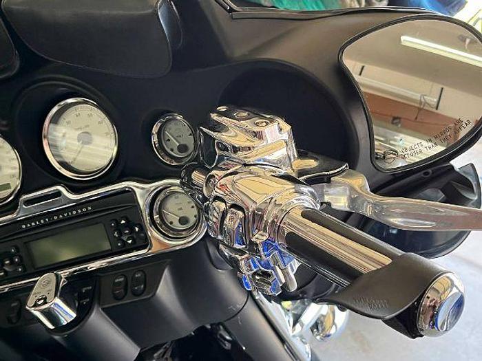 Used 2006 Harley Davidson Street Glide FLHXI