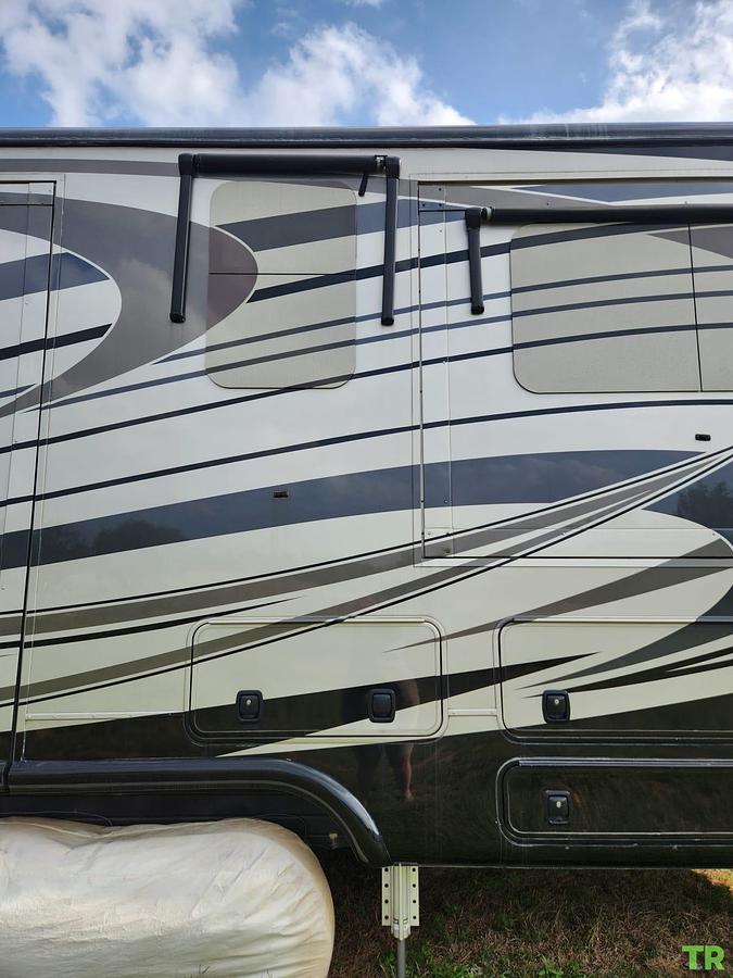 Used 2020 DRV Mobile Suite 44 Columbus