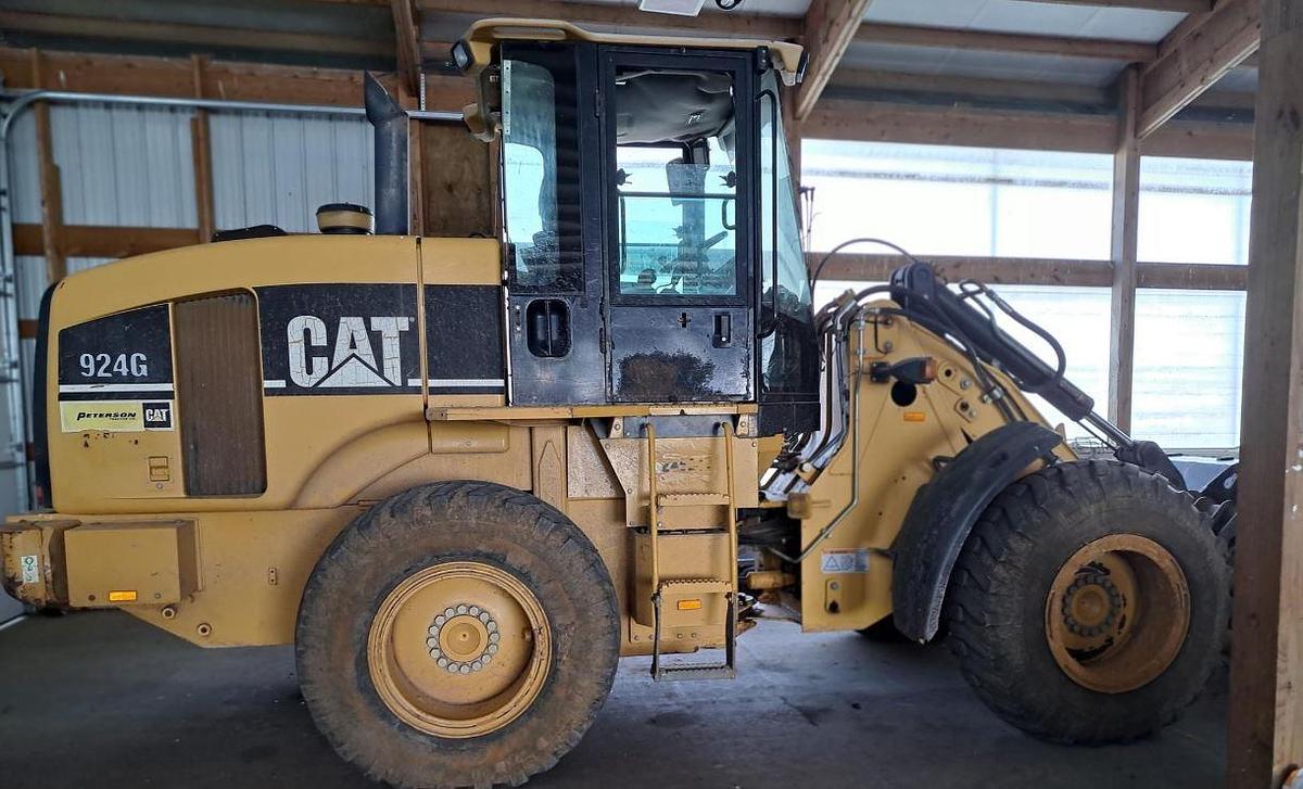 Used 2005 CATERPILLAR 924G