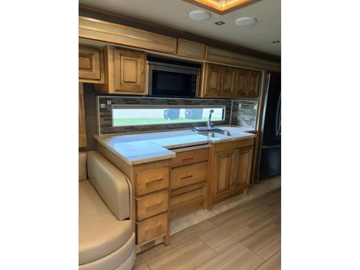 Used 2019 Tiffin Allegro Red 37PA