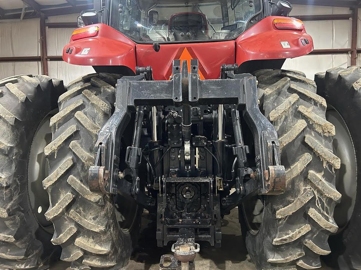 Used 2015 Case International Magnum 340 Tractor