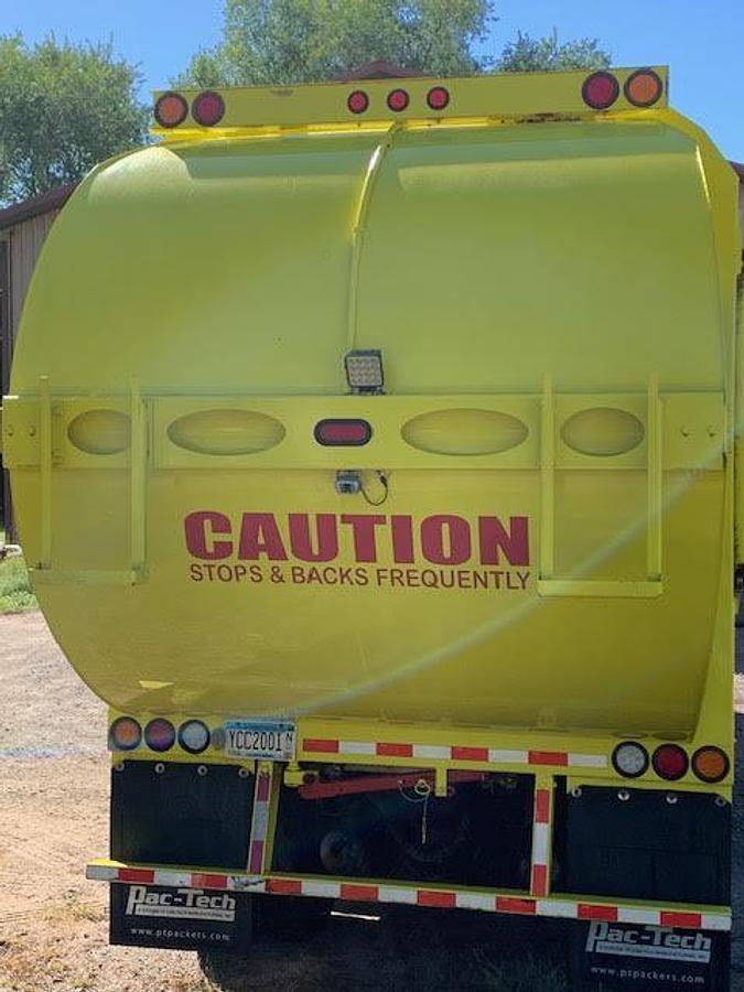Used 2022 Freightliner M2