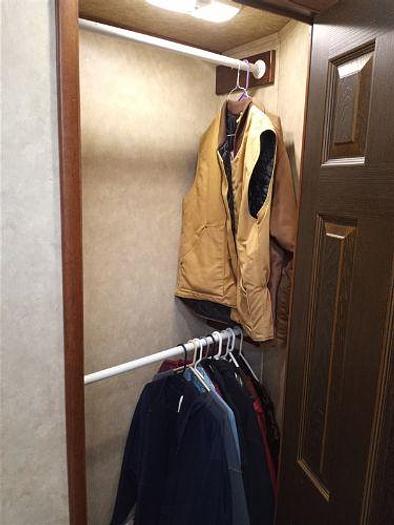 Used 2016 Bison Premier 4 Horse Trailer with Living Quarters