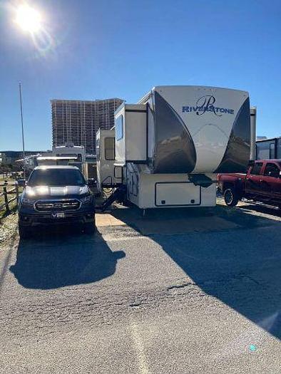 Used 2017 Forest River Riverstone 39FL