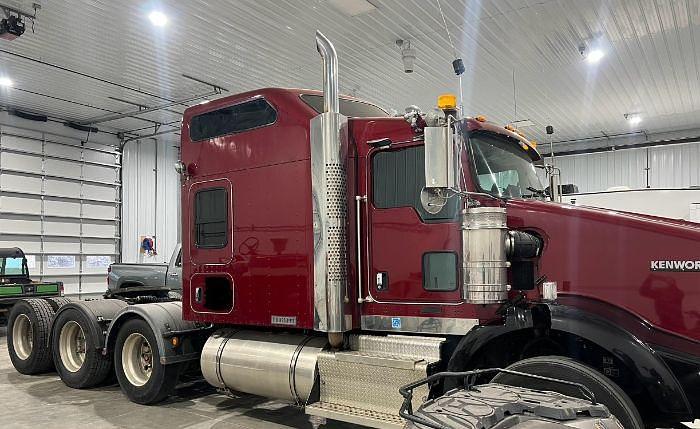Used 2014 KENWORTH T800