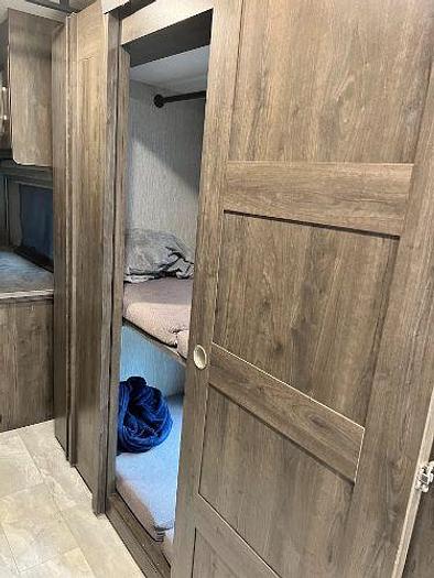 Used 2021 Coachmen Sportscoach SRS 376ES