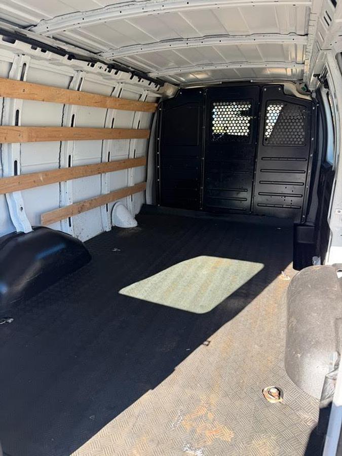 Used 2019 Chevrolet 2500HD Express Van - V8 6.0L