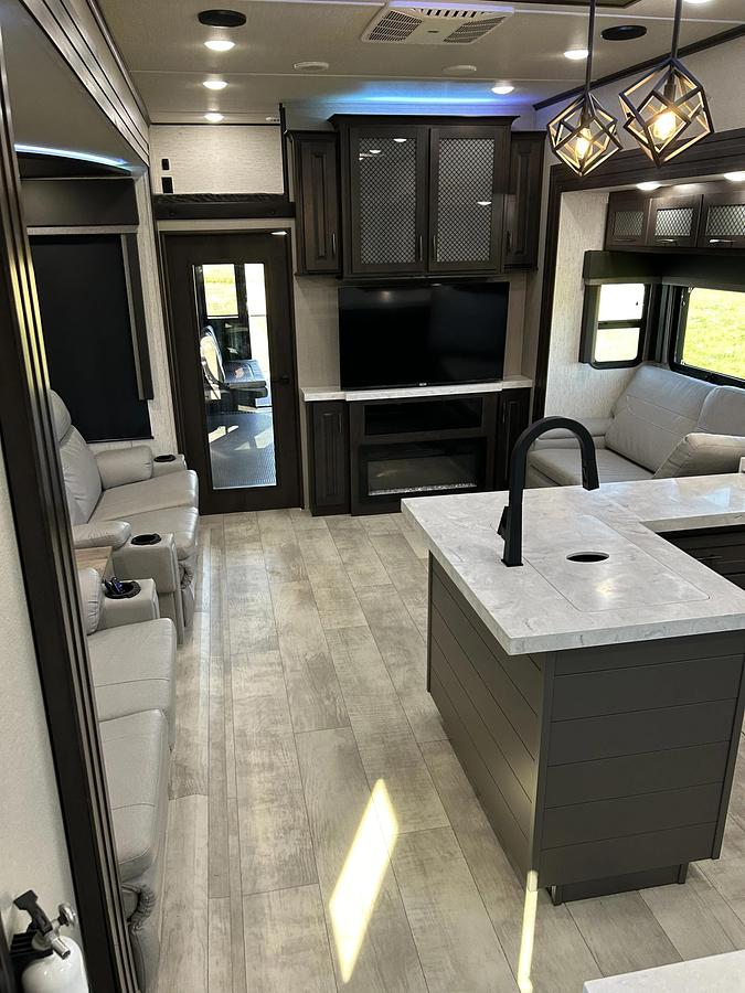 Used 2022 Grand Design Momentum 395MS