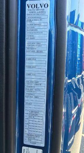 Used 2016 Volvo VNL42T780