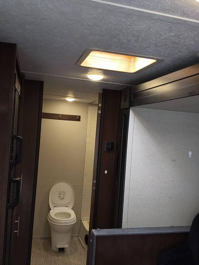 Used 2014 Prime Time Tracer Breeze Travel Trailer