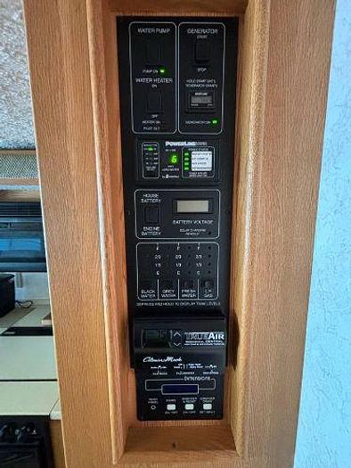 Used 2004 Winnebago Journey WKP39K