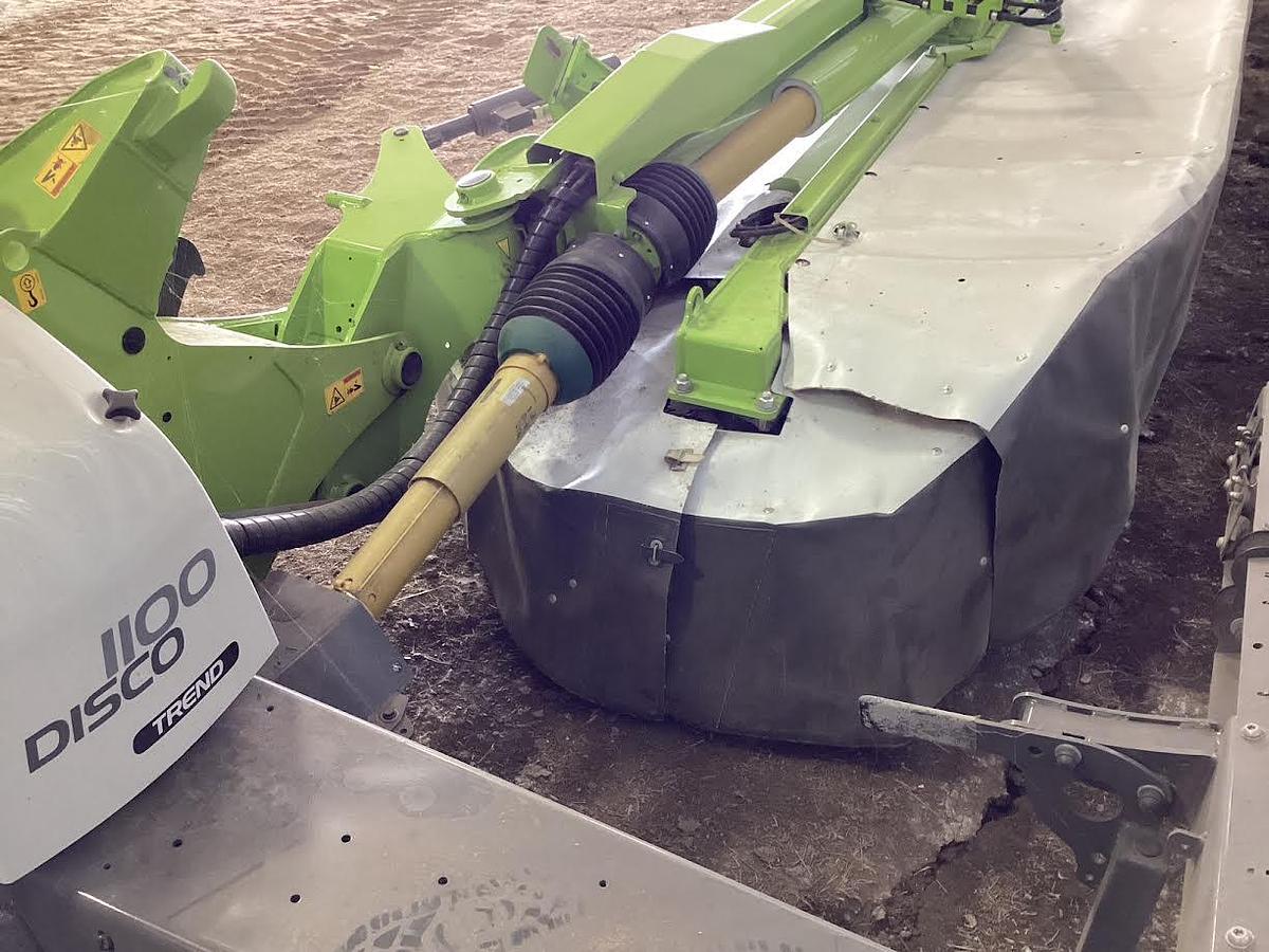 Used 2022 Claas 3600 F Disco and Claas Disco 1100 Trend Disc Mower