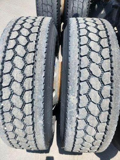 Used 2004 Freightliner COLUMBIA 120