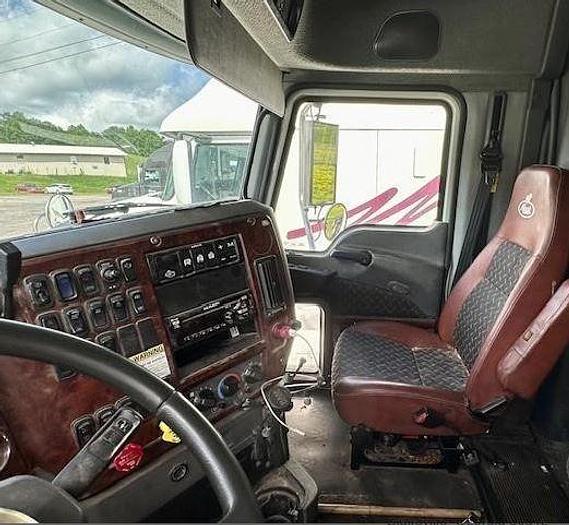 Used 2016 Mack Pinnacle CXU613