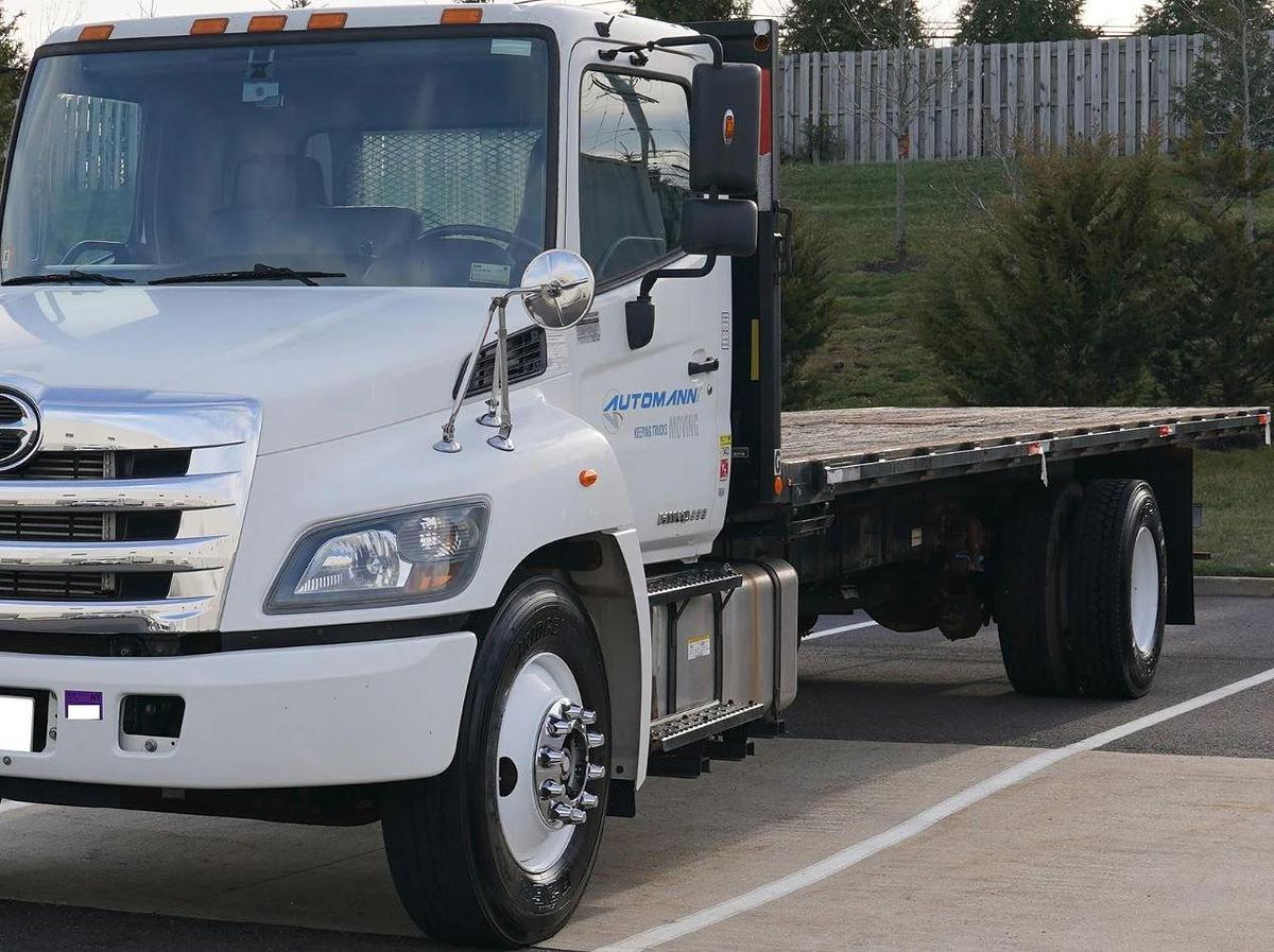 Used 2015 Hino 338