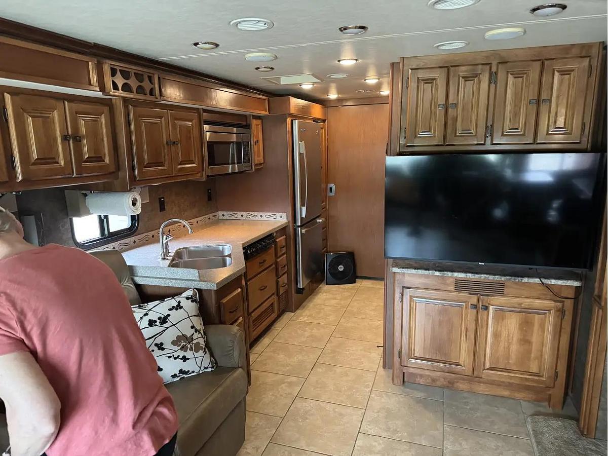 Used 2014 Tiffin Allegro RED 34QFA