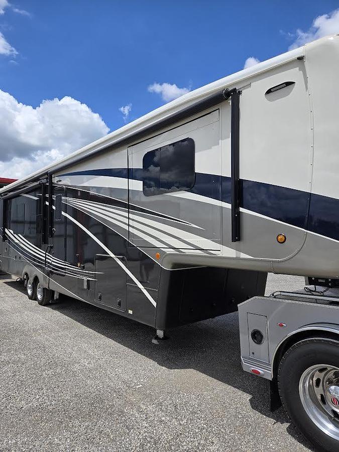 Used 2022 DRV Elite Suite 41RKSB4 Fifth Wheel
