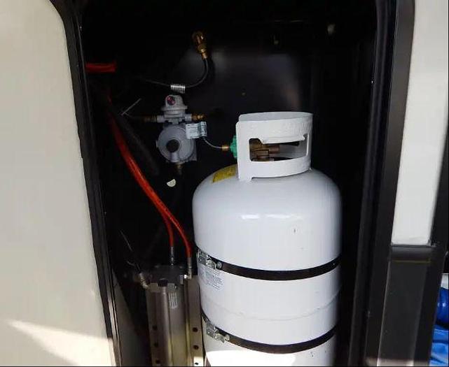 Used 2021 Keystone Montana 3761FL