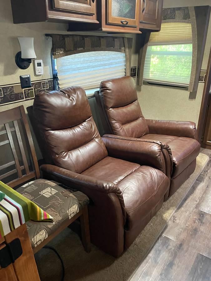 Used 2014 Jayco Eagle 33.5RETS