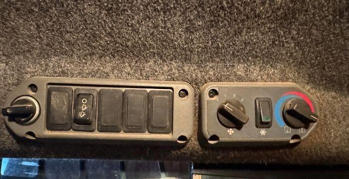 Used 2006 BOBCAT S300