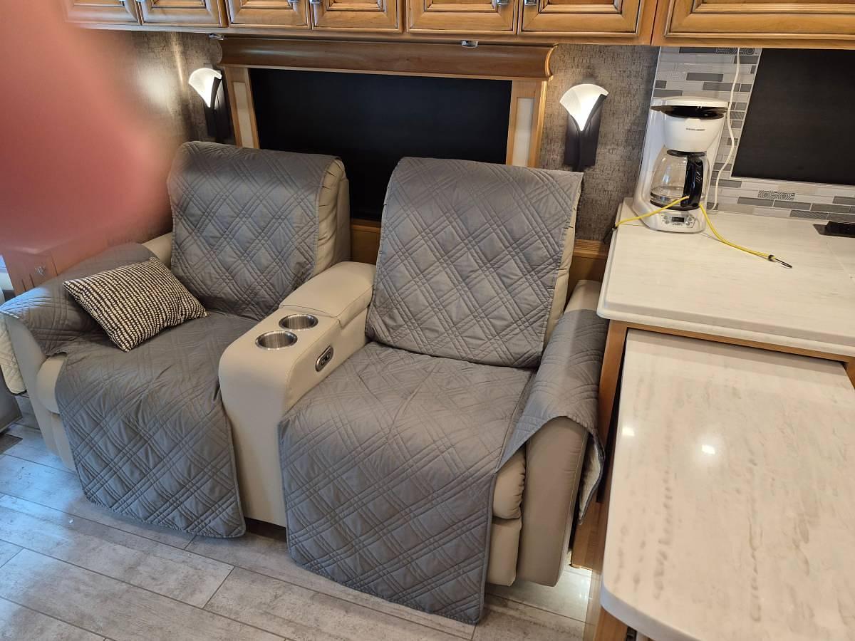 Used 2021 Tiffin Phaeton 40QBH Class A Motorhome