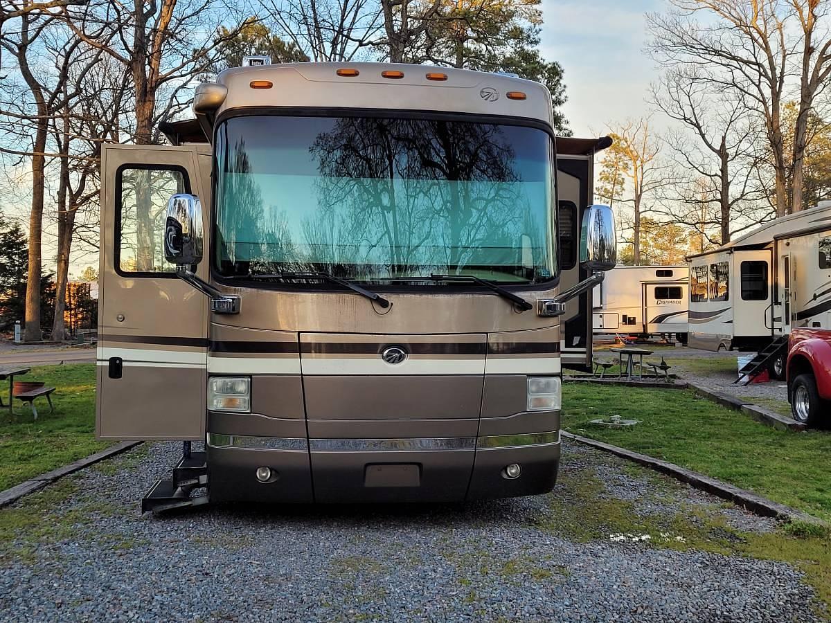 Used 2009 Monaco Dynasty 45 Stafford Iv