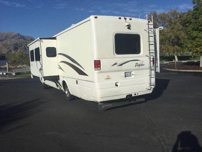 Used 2002 National Dolphin 5320