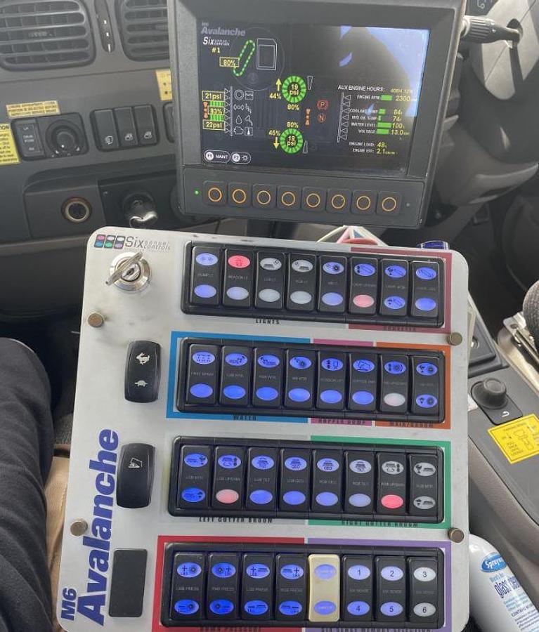 Used 2019 Peterbilt 220 sweeper truck