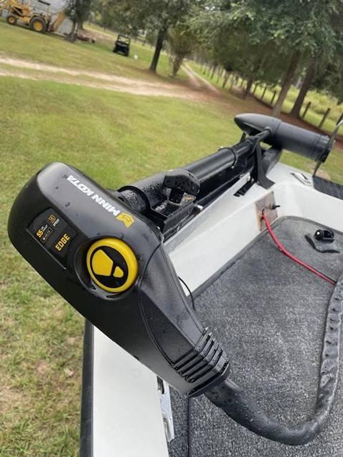 Used 2006 Triton Aluminum Fishing Boat