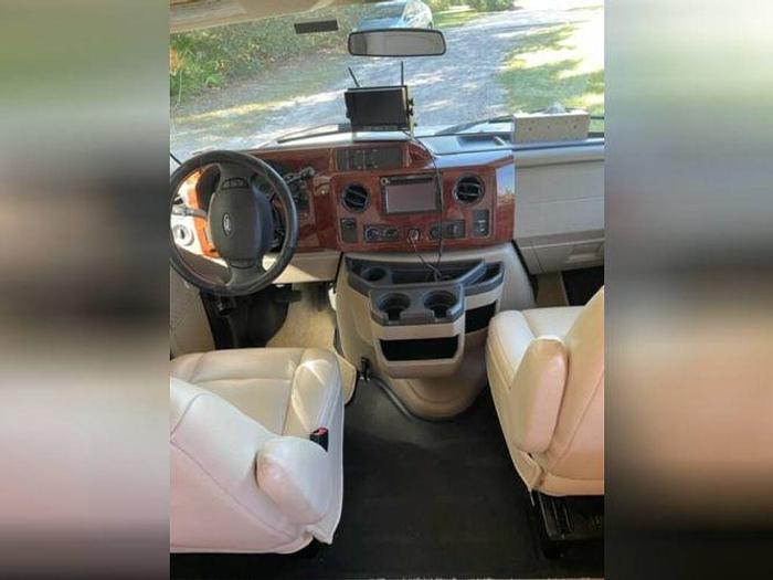 Used 2012 Itasca 31RP