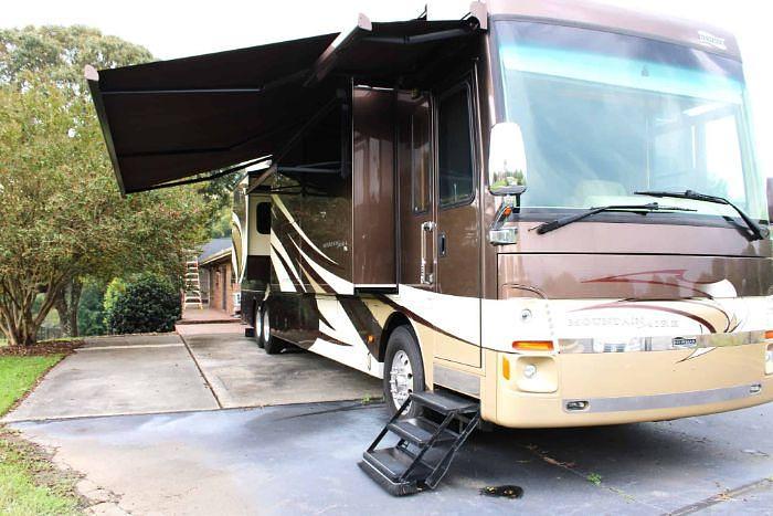 Used 2014 Newmar Mountain Aire 4369